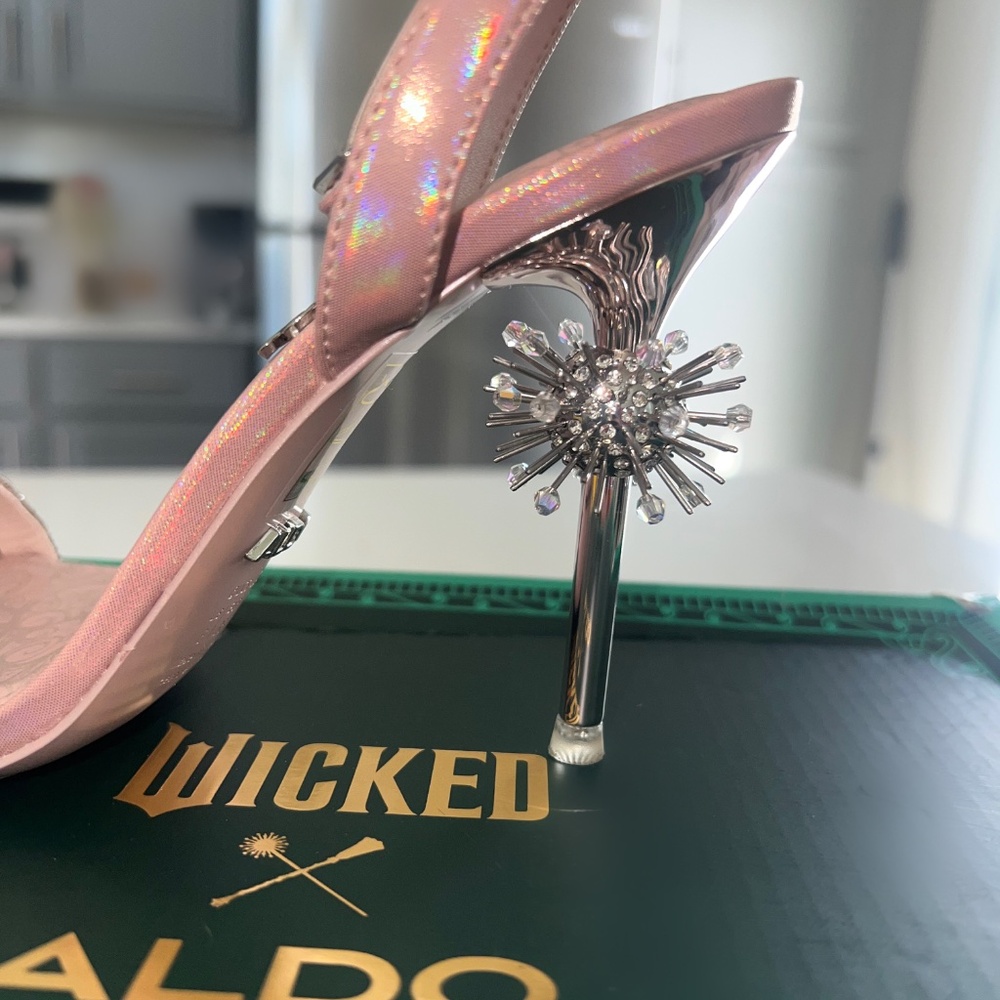 RARE WICKED movie Glinda sandal high heels - Aldo - Picture 2 of 7
